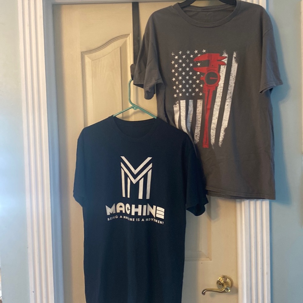 2 Machine/ Machinist T-shirts Men size L
